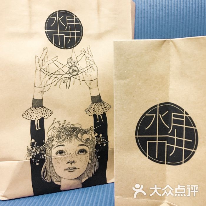 ‘三亿体育手机版’俄罗斯80岁“国宝级演员”迎娶妙龄女 两人相差60岁(图3) 三亿体育官网