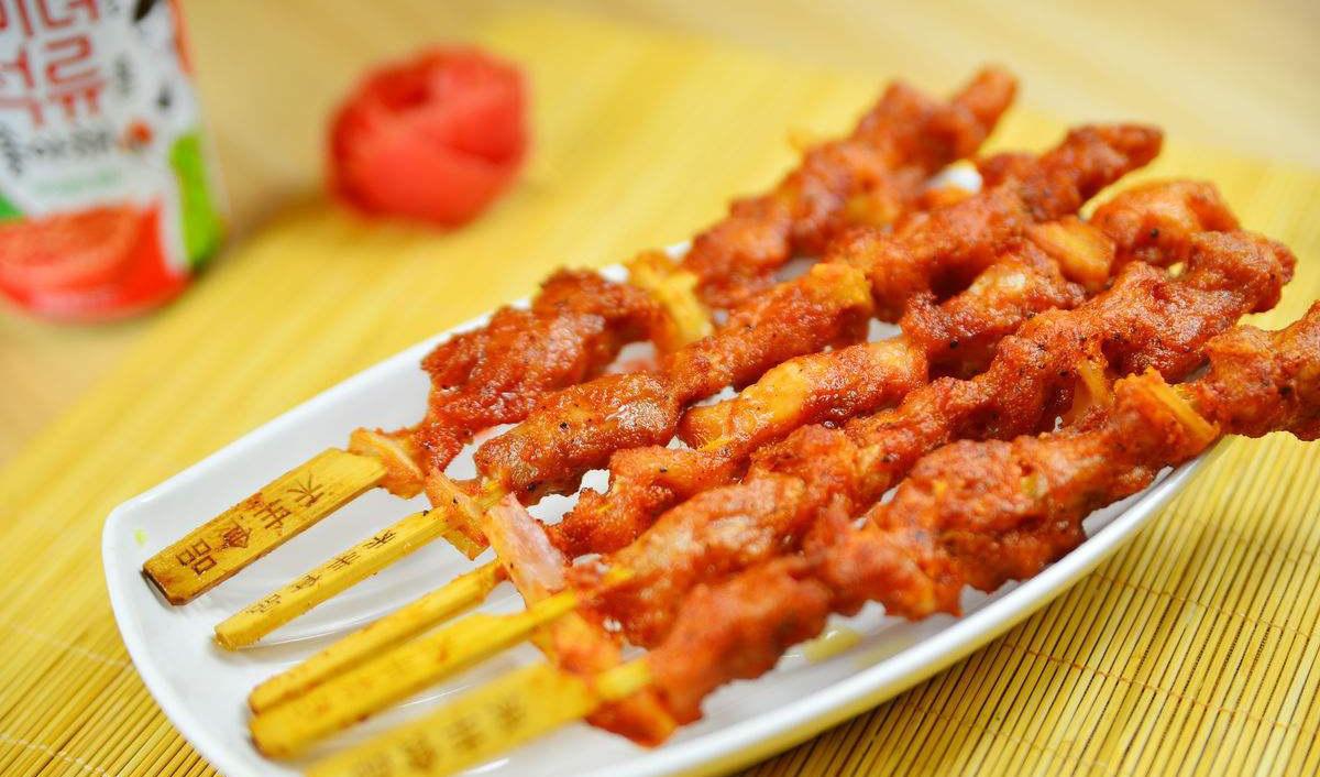 【三亿体育】非洲酸枝走货顺畅 微凹黄檀有小批量走货