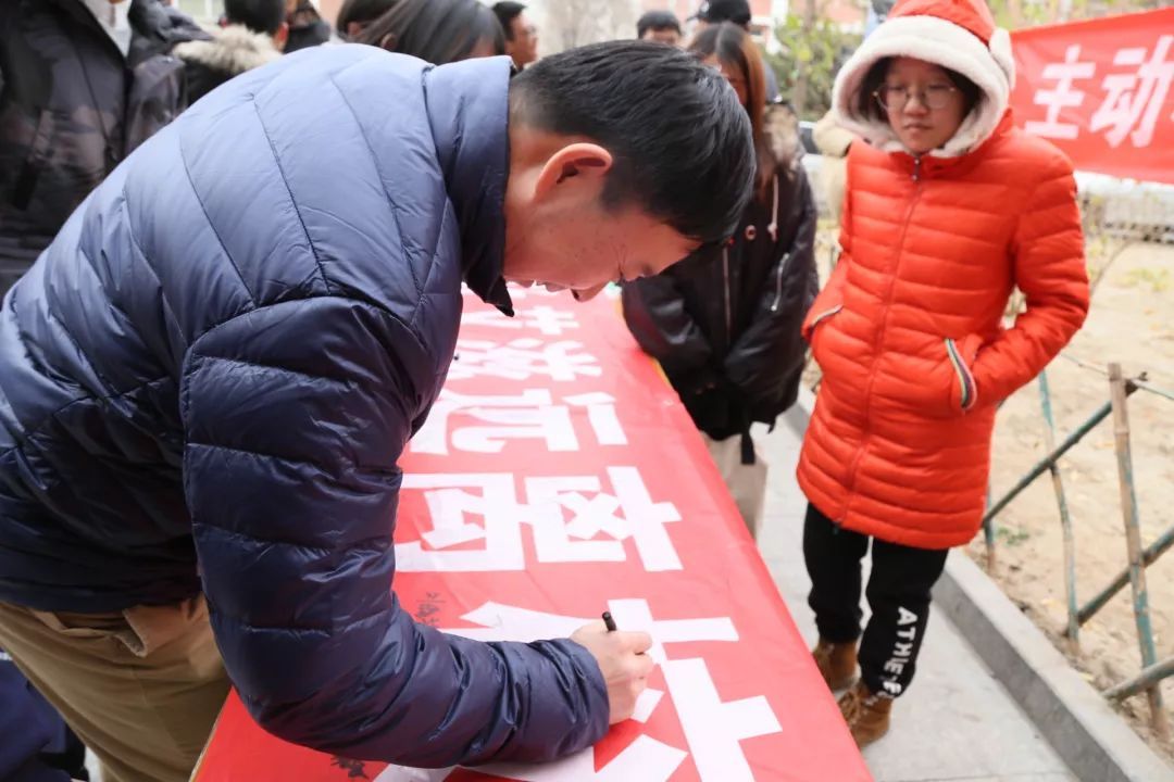 加拿大温哥华发生4.8级地震 暂无人员伤亡报告-三亿体育官网